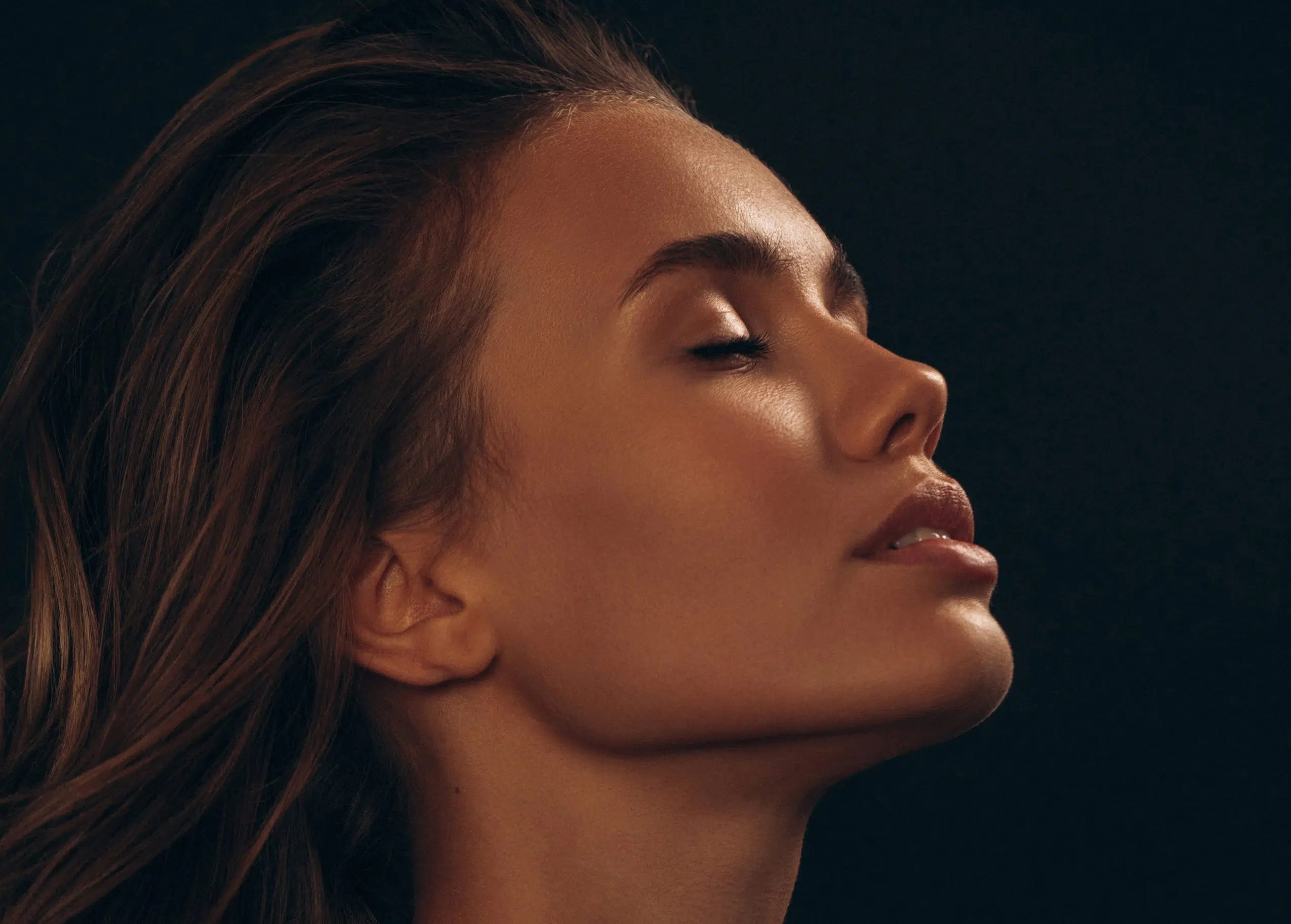 Jawline Contouring in Antibes | Hyaluronic Acid Injection Price | Aesthetic Medicine | Dr. Virginie Aimé
